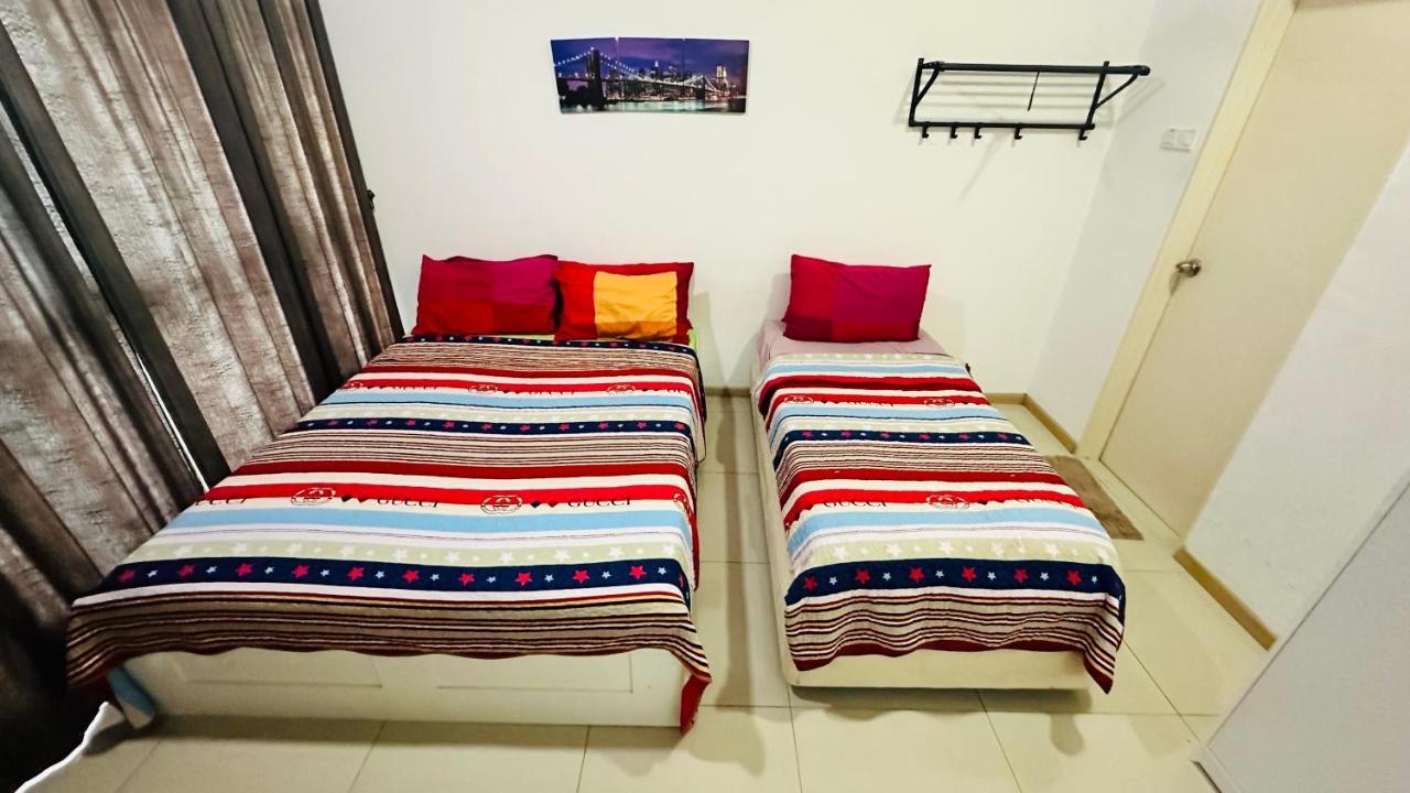 Vista Alam Roomstay Homestay Шах-Алам Екстер'єр фото